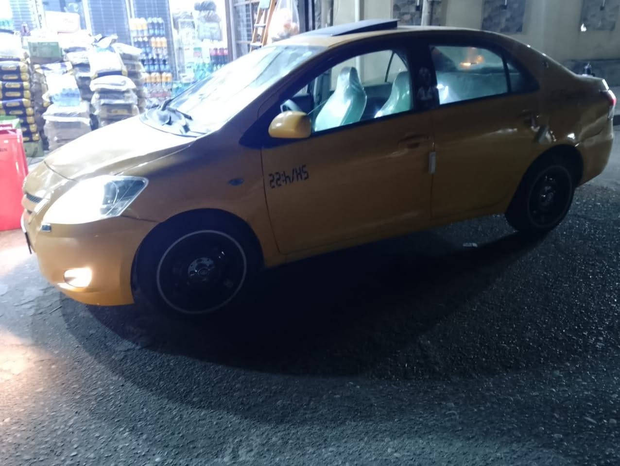 سلام عليكم يارس خليجي موديل 2008محرك كندي 16 سنويه لل30منضومه غاز ايطالي صاحبها بكركوك وكاله تحويل شرط كير محرك شرط دوشمه جديده صدر نص عمرتايرات جديده رقم انكليزي مثنى تتحول بكركوك السعر 65وبي مجال للاستفسار ***********///////***********
