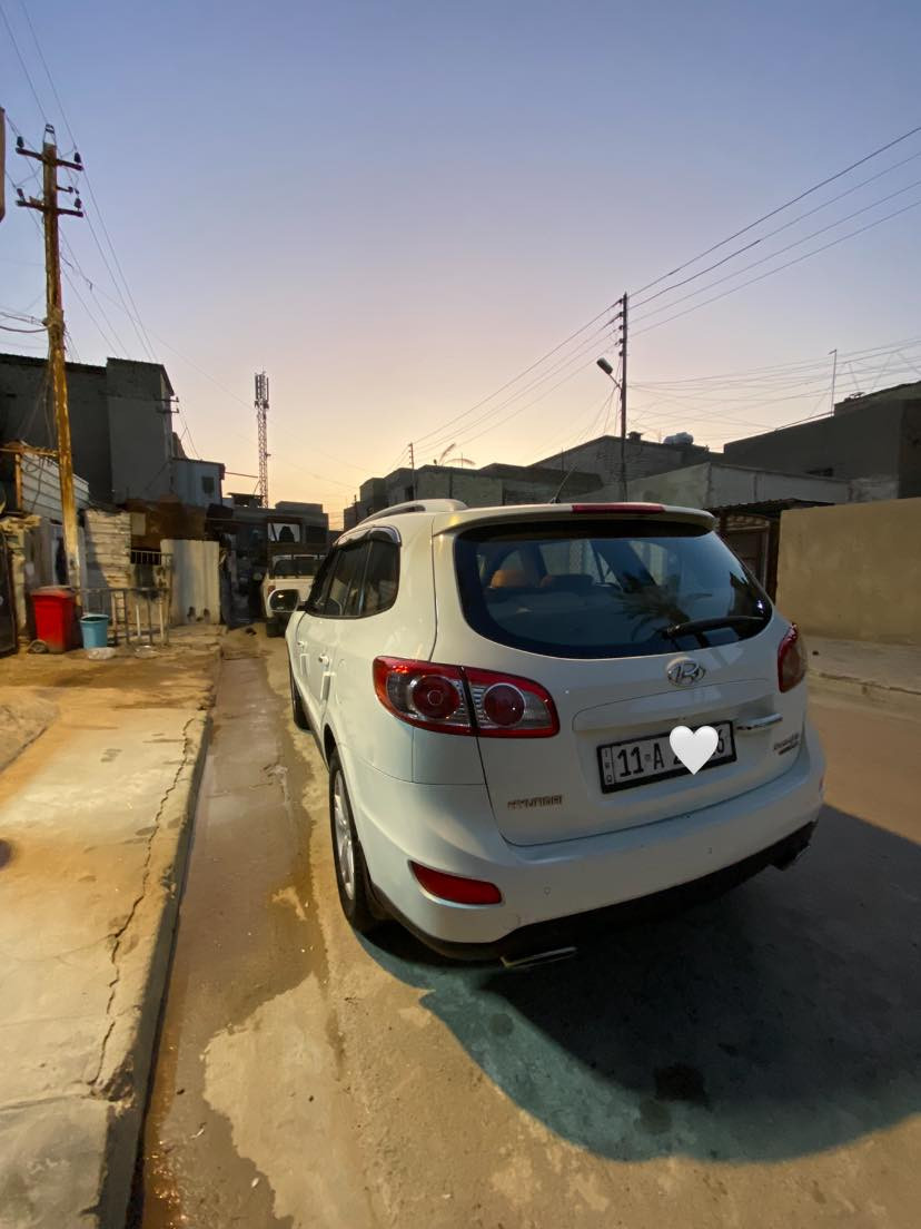 لسلام. عليكم. سنتافي. موديل 2010. فول. مواصفات. بدون. ضربه. بدون. صبغ. فقط. بارد. موضح. بلصوره. بلبنيد. وباب. السايق. السياره. جديده. مكينه. گير تبريد. خير. من الله. فول. مواصفات. فتحه. بصمه. 7 راكب. 3 قطع. تبريد. V6. سلندر. رقم. بغداد. السياره. تحويل. ثاني. يوم. وبعد. معروفه. المواصفات. مالته. السياره. جاهزه. سعر. السياره. 148. وبيه. مجال. مكان. السياره. بغداد. الحبيبيه. قرب ساحه. الحمزه. رقم. الهاتف. ***********. ***********.
