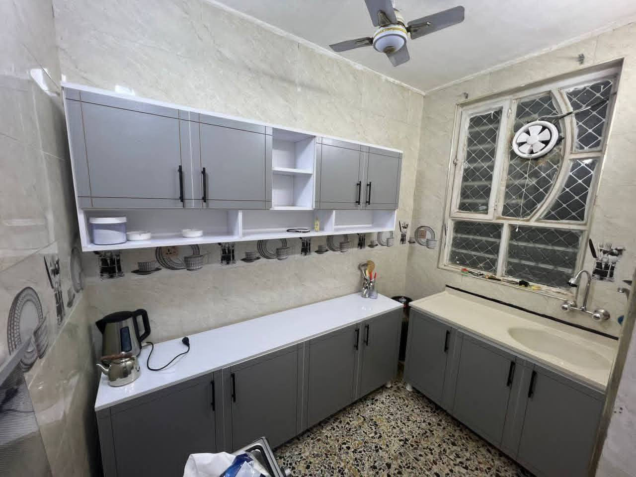 كاونتر MDF خشب مترين ارضي وملحق مع سنك متر و20 مرمر . السعر 250 الف

◀اذا تريد السنك متر ونص اضافه 25 الف على السعر 
◀اذا تريد  انضيف مجر واحد اضافه 10 الف على السعر
◀اذا تريد المرمر اسود اضافة 5 الف على السعر
◀اذا تريد انضيف ثلاث مجرات اضافه  25 الف على السعر
◀اذا تريد اضافة  ملحق فوك السنك اضافه 75 الف على السعر 
◀اذا تريد اضافة فاترينا اضافه 90 الف على السعر


**إذا كنت صاحب هذا الإعلان وتريد حذفه لأي سبب، رجاءا أرسل رسالة إلى الدعم الفني**