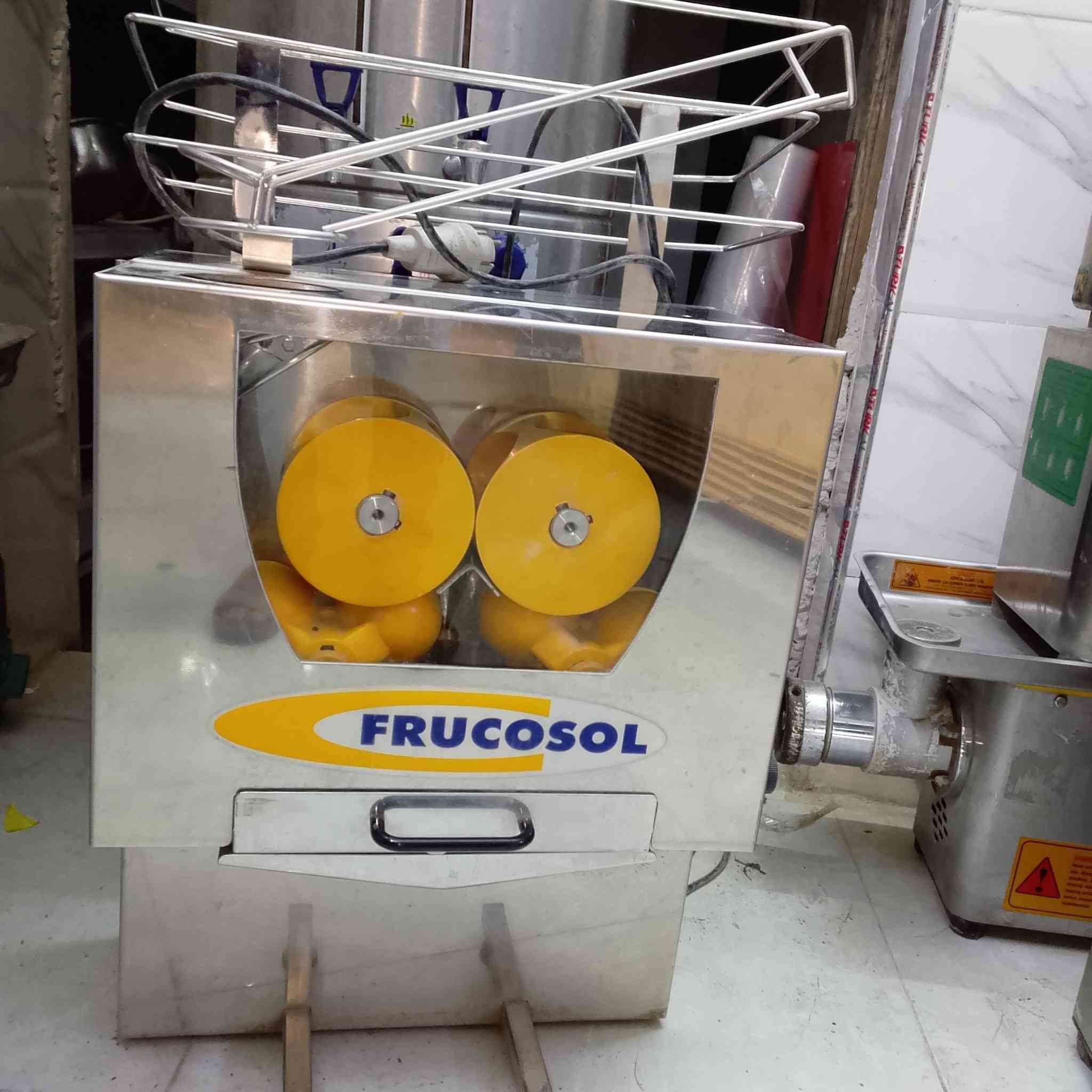 ***********
***********
