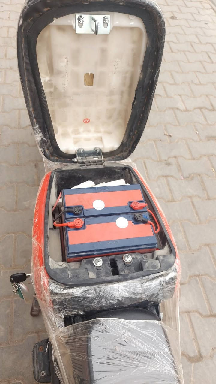 السلام عليكم شباب دراجه شحن R9 كفاله عامه  موديل2026 بطاريات 32امبير يعني انسى الشحن و5بطاريات دراجه مانقصها برغي وغراضها موجودات كلها شغاله اشاير ولدات ولايت عالي ناصي وهورن السعر 500 ومناسب بالنسبه لنضافتها مكاني نجف الاشرف


**إذا كنت صاحب هذا الإعلان وتريد حذفه لأي سبب، رجاءا أرسل رسالة إلى الدعم الفني**