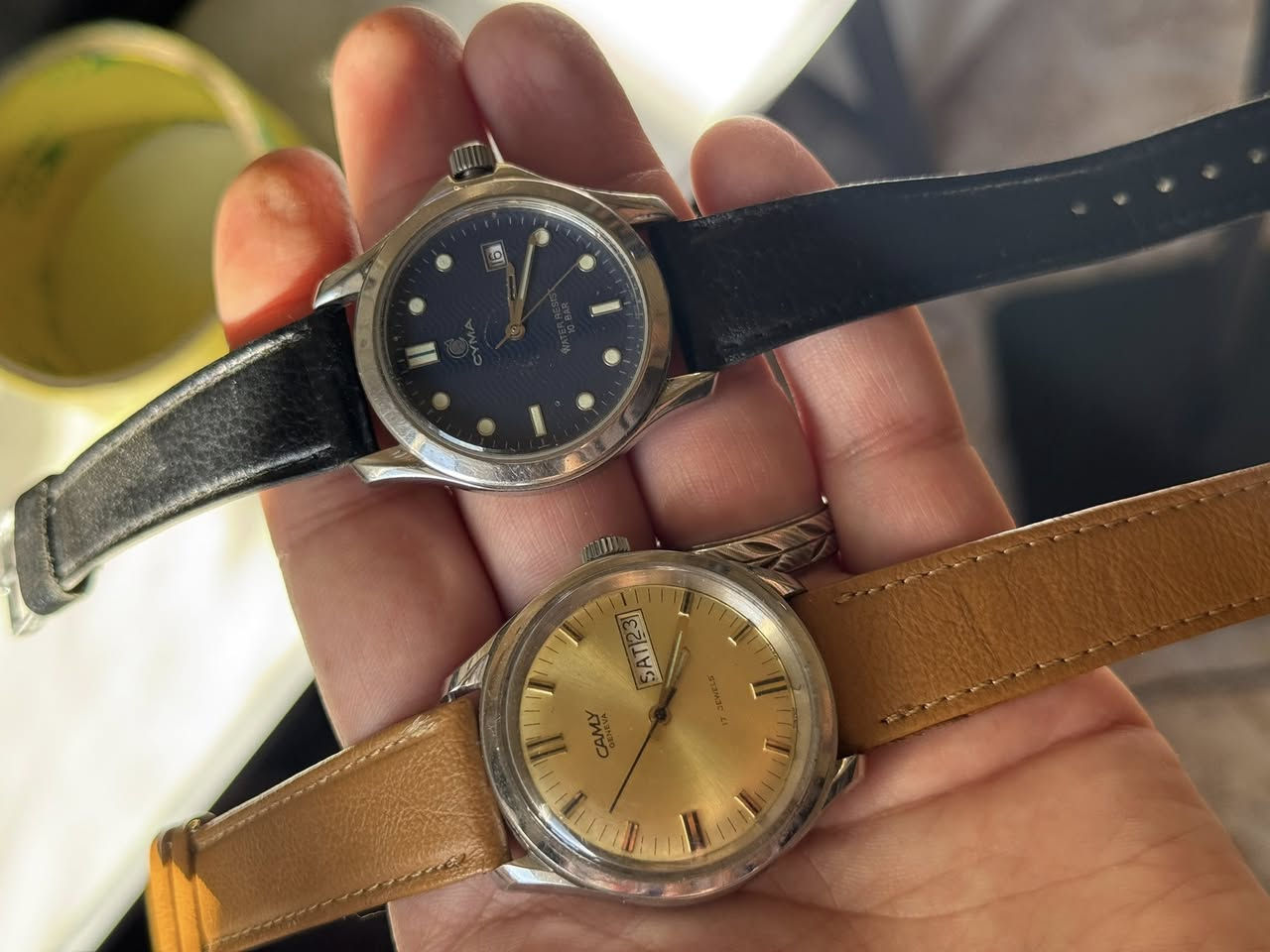 ساعتين سويسريات اصلي فنتج
سيما وكامي

اقطارهن 38

سيما كوارتز بطاريه

وكامي نصب

سير وبك مستبدل 

قطع تحف من سويسرا

سعرهن 160 الف


**إذا كنت صاحب هذا الإعلان وتريد حذفه لأي سبب، رجاءا أرسل رسالة إلى الدعم الفني**