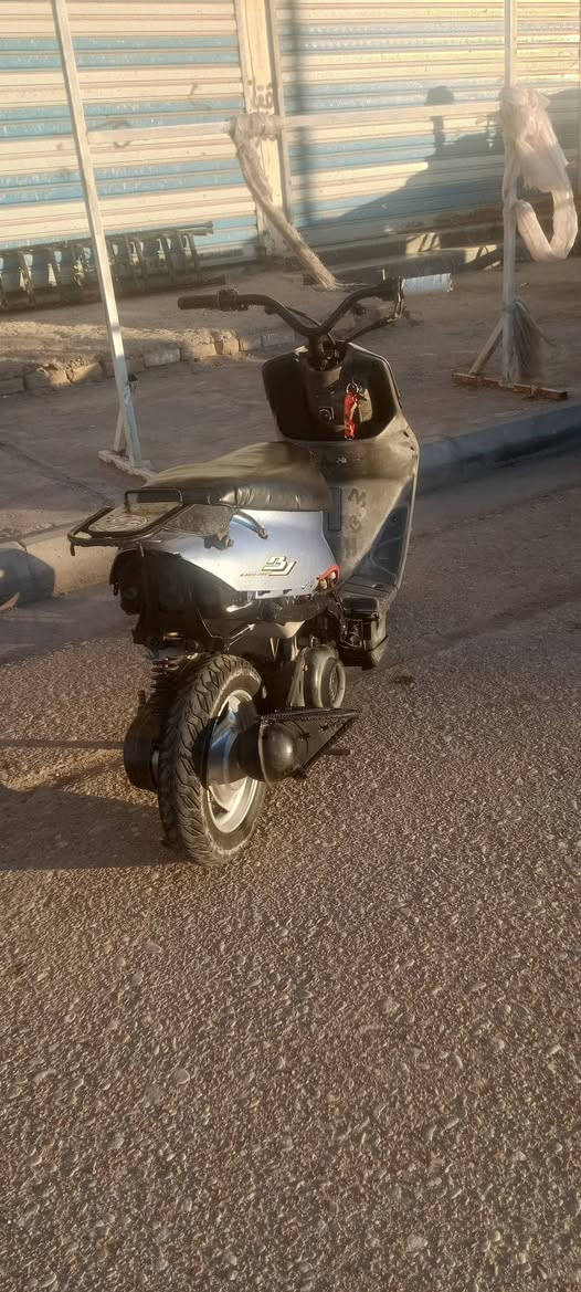 دراجه للبيع ام تسعه يوماها دراجه نظيفه ما مفتوحه شلعه ومعدل فول السعر 200
***********
