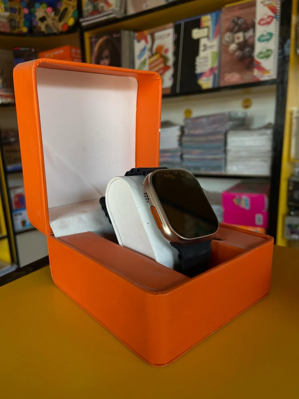 🔥✨ هل تبحث عن الأناقة التي تميزك؟ ✨🔥

💼 نقدملك تشكيلة ساعات رجالية فخمة تجمع بين:
✔️ الأناقة الكلاسيكية
✔️ التصاميم العصرية
✔️ الجودة العالية

⏱️ ساعة للرجل العصري، تعكس ذوقك الرفيع وتضيف لمسة فخامة على مظهرك اليومي أو الرسمي.

🎁 عروض خاصة لفترة محدودة!
📍 اطلب الآن وتمتع بخدمة التوصيل السريع

📞 للتواصل والطلب: *********** 
📍 العنوان: مكتبة الولاية كوت حي جهاد نهايه شارع صبر
