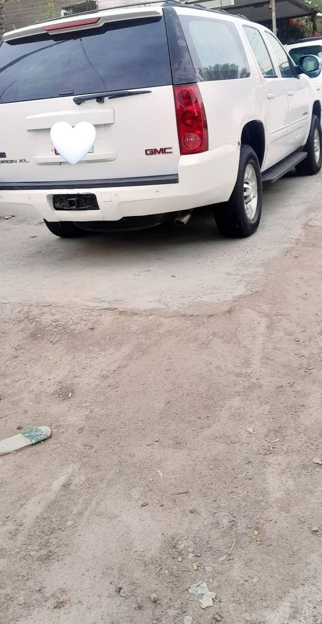 GMC موديل يوكن فحل  2008

مكينه 6و100 دبل كير خليجي داخل عسلي مكفولة ماعدة شبر جوة قبق البانزين 
جاهزة تحويل ثاني يوم السارة جاهزة من كلشي تخم تاير اكسل كير حداديه  
مكان السيارة بابل 
(وبيها مجال بسيط) 
***********
