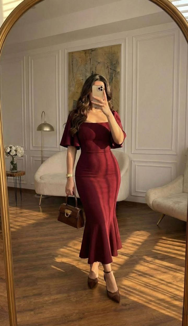 فستان ميدي❤‍🩹
خامة سكوب كريب
36-38-40-42-44


**إذا كنت صاحب هذا الإعلان وتريد حذفه لأي سبب، رجاءا أرسل رسالة إلى الدعم الفني**