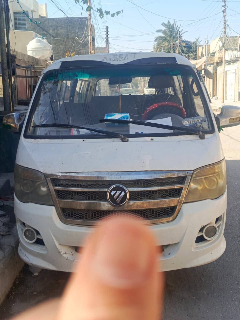 سلام عليكم مكلف بل نشر سياره فتون موديل2015مكينه وكيرزينات تخم تايررقم الماني اتكفل سرقه وعشائر سعر30وبيها مجال العنوان الحسينيه الراشديه رقم صاحب السياره ***********
