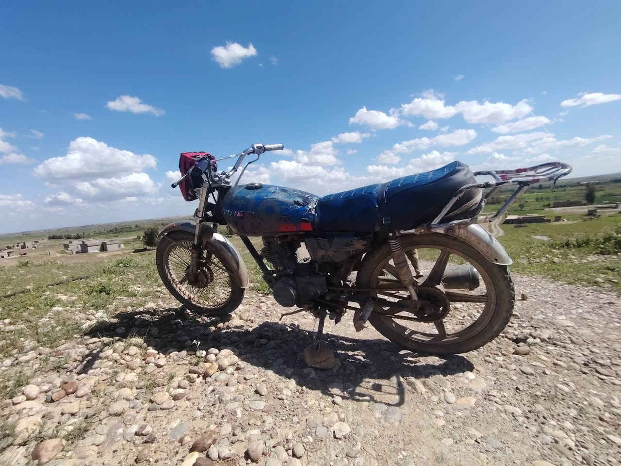 السلام عليكم
موطور تايكر 18 
السعر 95 
ويرهم مراوس بجهاز


**إذا كنت صاحب هذا الإعلان وتريد حذفه لأي سبب، رجاءا أرسل رسالة إلى الدعم الفني**