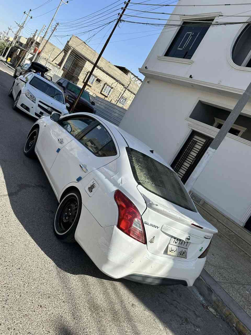 سلام عليكم نيسان سني هندي بليته الزركه  رقم ربيل بسم شركه تحويل وكاله بيه جاملغ امامي مصبوغ وباردات   وبيه تصليح بل لغد  الي مو شراي لا يتصل  رقم الهاتف ***********  السعر82  مكاني بصره حي جامعه
