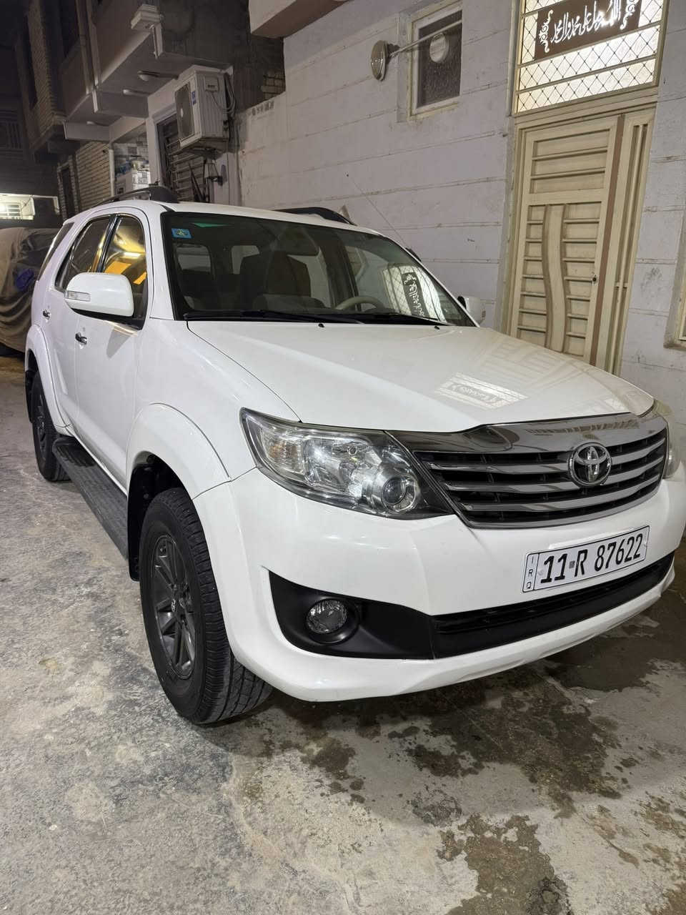 للبيع او مراوس حسب القناعه 2015 مكفوله محرك 6 سلندر فور ويل دفلوك 7 راكب 3 قطع تبريد السياره جديده وماشيه 235 رقم بغداد بسمي جاهز من كلشي محرك كير فور ويل تبريد كله مكفول السعر 225 / *********** / ***********
