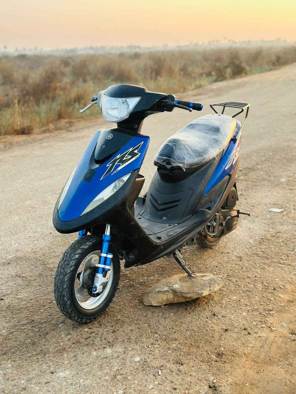 السلام عليكم دراجه ماكس عدله  نضيفه وما  بدل بيه اي شيي سعر 550وبيه مجال ***********
