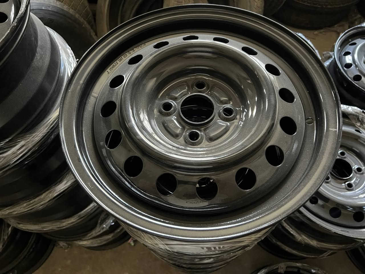 يتوفر جميع انواع الويلات وجميع القياسات


**إذا كنت صاحب هذا الإعلان وتريد حذفه لأي سبب، رجاءا أرسل رسالة إلى الدعم الفني**