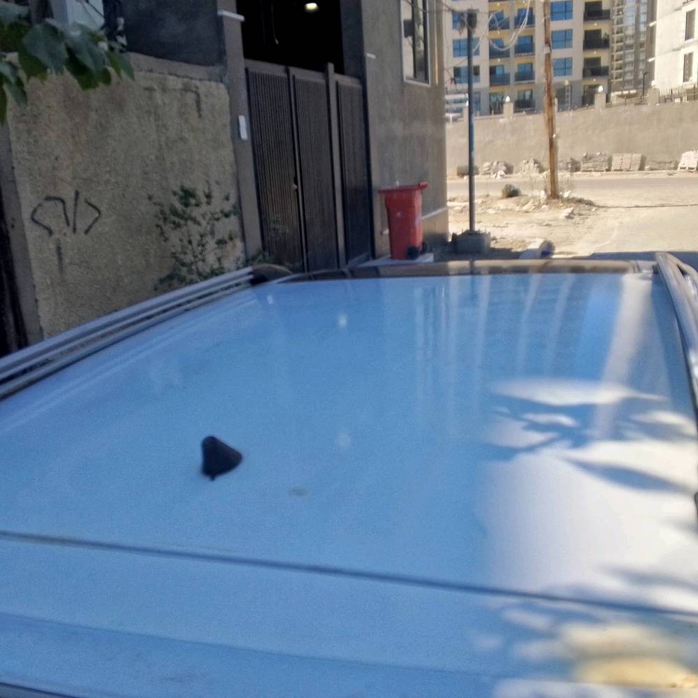 سلام عليكم سياره شيري تيكو 13
ضربتهة تكمه وقاعده مال دبل ومعمرات 
كشرهة تعبان محركهة مجفت استندر كيرهة خير من الله 
عوزهة ترتيبات عارضهة ب35 وبيهة مجال مكاني حي الجهاد بغداد 
