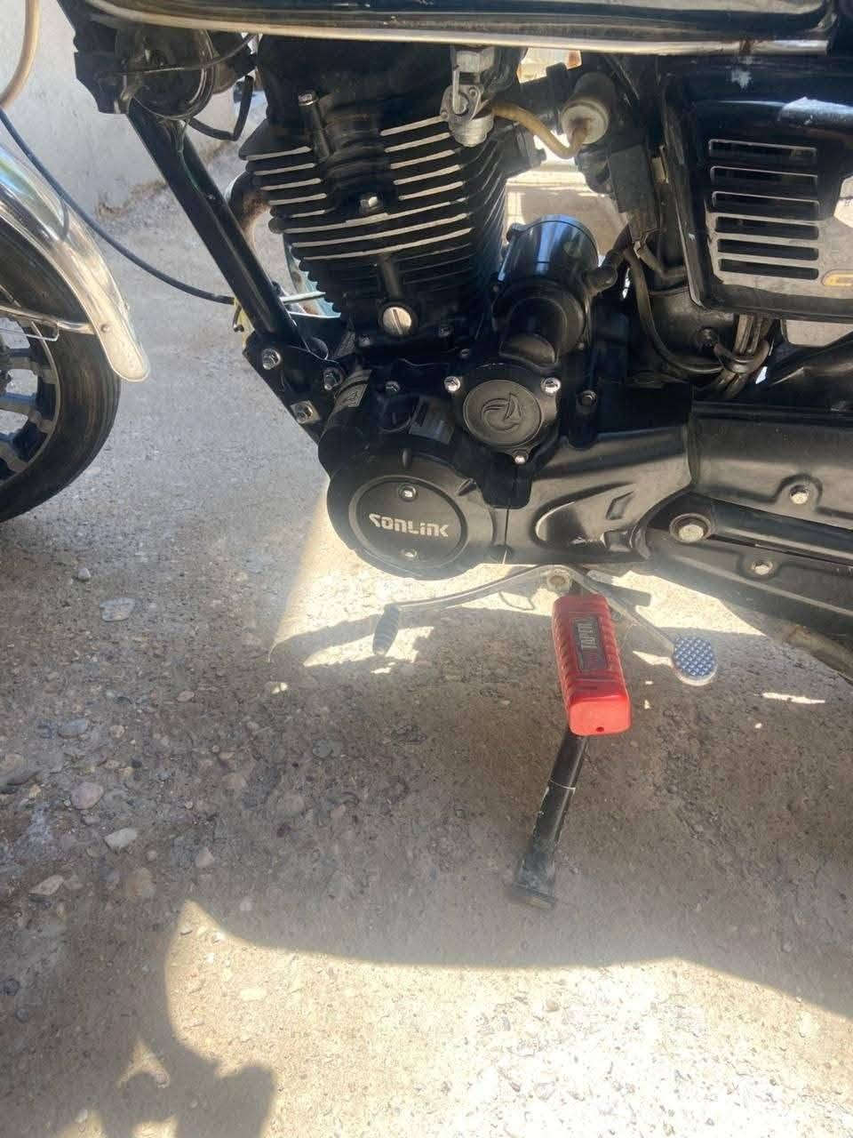 5.كير .. سونك موديل 24
محرك 200cc..

اوراق بغداد..

كله شغاله كهرباء وكلشي 

 انظف من لصورة تجي تفحصه وتروح ..

سلف وهندر 

السعر 700 وبيه مجال 

التواصل خاص ..المكان العزيزية


**إذا كنت صاحب هذا الإعلان وتريد حذفه لأي سبب، رجاءا أرسل رسالة إلى الدعم الفني**