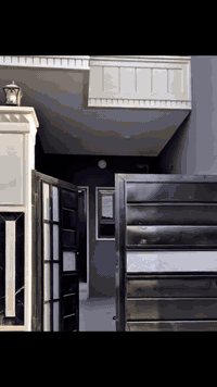 لدينا دار  للبيع في حي السماح الأركان مساحة/١٠٠م٢ طابقين بناء حديث/ ٢٠٢٥سند /٢٠٢٥ بأسم الشرعيالسعر /١٠٥ مليون وقابل التفاوض  🏠✨ مكتب الكنز لتجارة العقارات ✨🏠📍 الموقع: حي سومر، بعد التقاطع الثاني – قرب أفران قباء---✅ خدماتنا:• بيع وشراء الدور السكنية• أراضي سكنية وزراعية• استشارات عقارية موثوقة• تسهيلات في الإجراءات القانونية---🤝 لماذا تختارنا؟✔️ ثقة – شفافية – سرعة في الإنجاز✔️ خبرة بالسوق المحلي✔️ عروض مميزة يومياً---📞 للتواصل:📱 ***********📱 ***********📱 ***********---💬 "عقارك... نوصلك إله بثقة!"---
