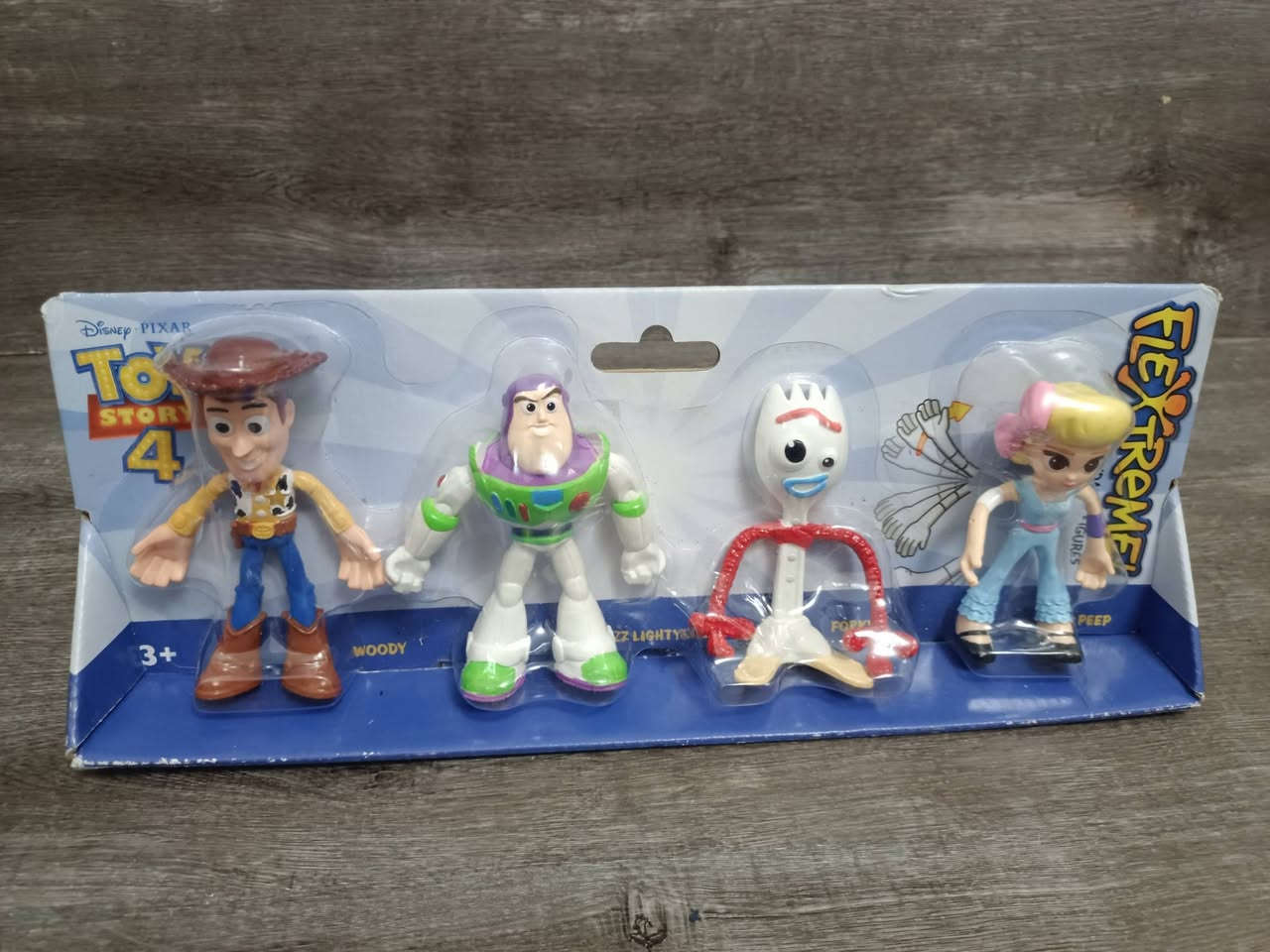 كل عام وانتم بالف خير 
تشكيله مميزه من الالعاب الامريكيه الاصليه


**إذا كنت صاحب هذا الإعلان وتريد حذفه لأي سبب، رجاءا أرسل رسالة إلى الدعم الفني**