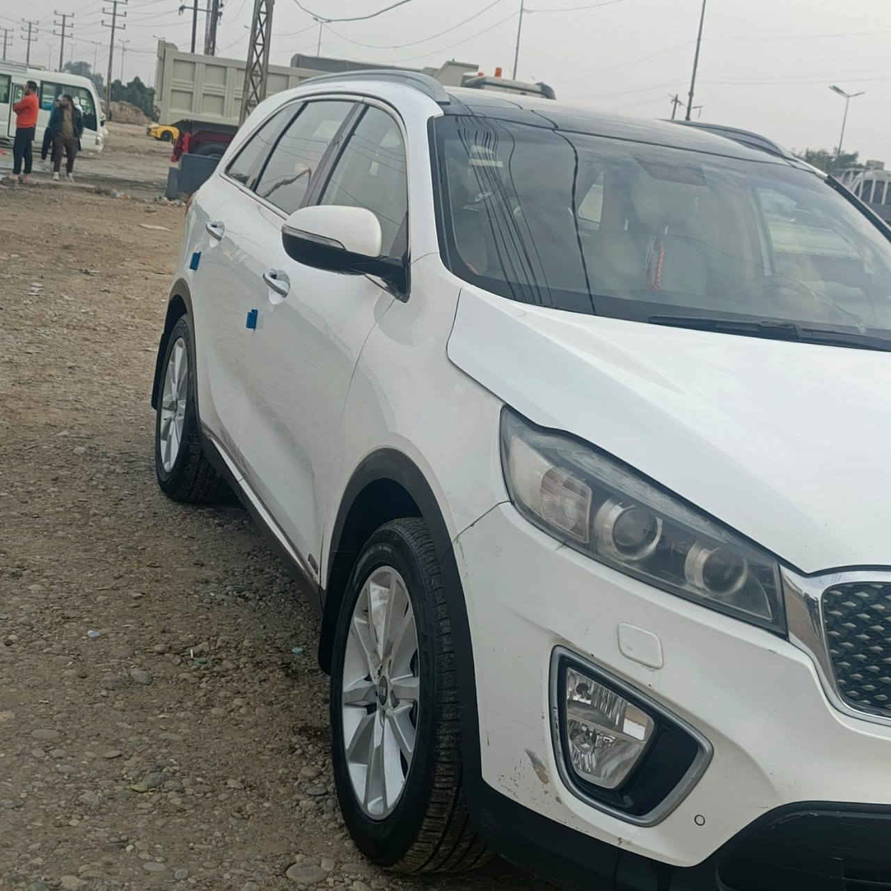 السلام عليكم سياره البيع ٢٠١٦فول خليجي سياره جديده ماشيه ٢٣٠ سته سلندر السعر ٢١٠ وبيه مجال بكاني بغداد
رقم بغداد *********** مكلف بل نشر
