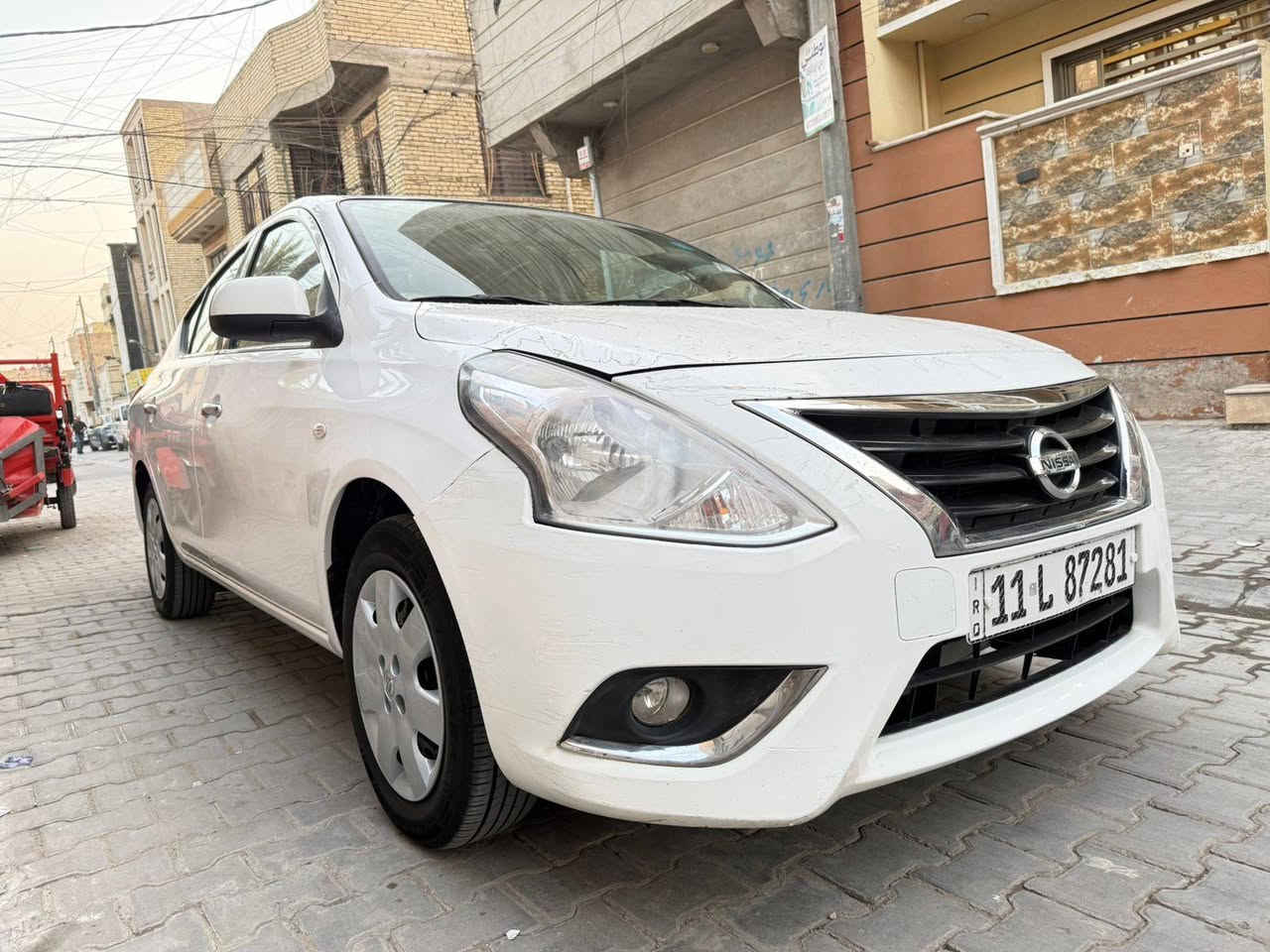 سلام عليكم البيع سني هندي موديل 2021 ماشيه 60الف مكفوله من الضربه والصبغ والتبديل مكينه كير وضع شركه بسمي سياره مكاني بغداد سعره 108بيه مجال 
***********
