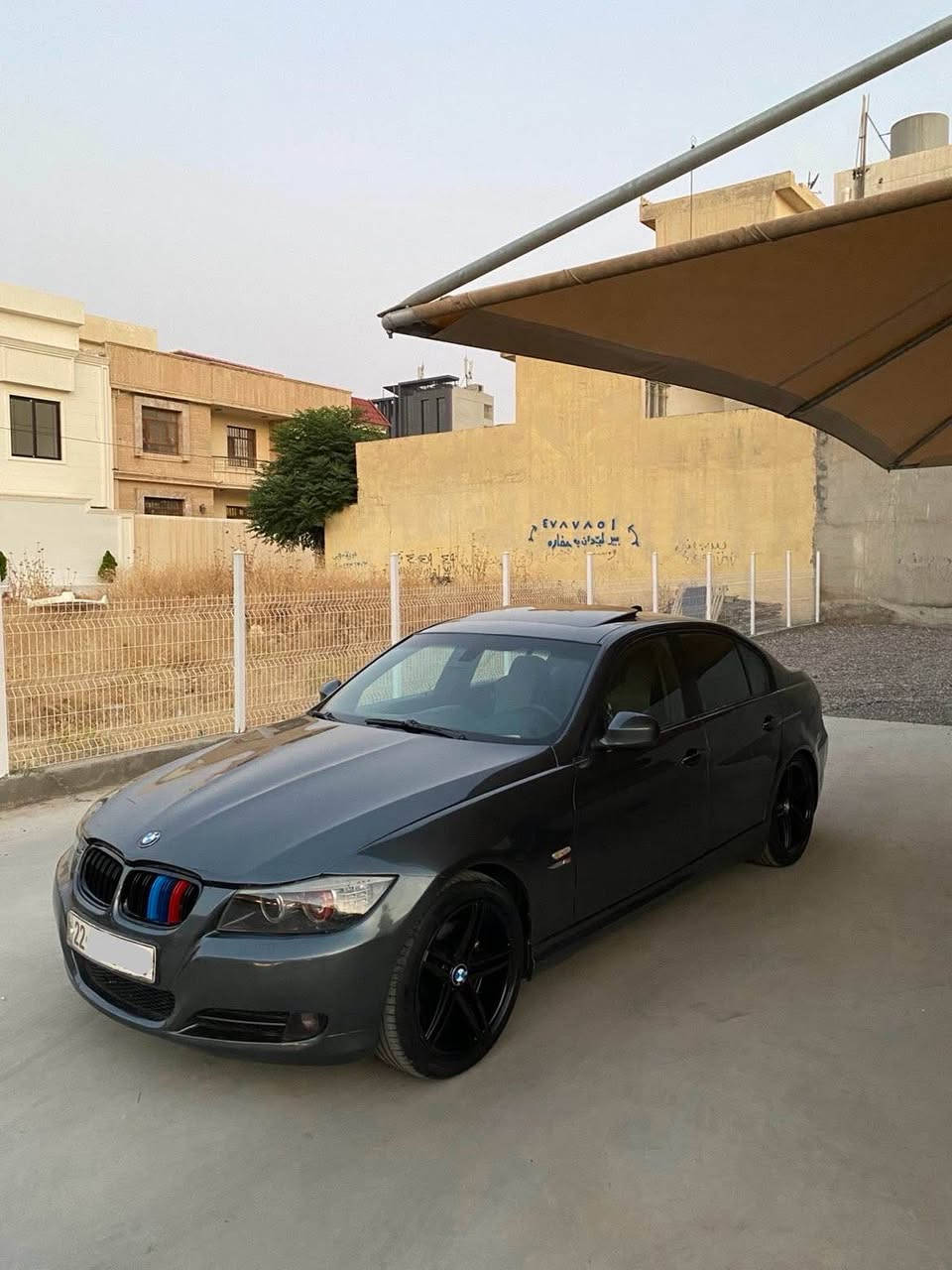 BMW E90 328 V6 2010

 بۆ جوانی سبوخ کراوە لەسەر ساخی، بێ دەعم و لێدراو.
 بی ئێم ٢٠١٠ شەش پستن 328 . دەبڵ دیجیتاڵ.
 نۆزل کورت.
 تەبرید بە شەرت.
 دەشبۆڵ چاوڕەش، شاشە گەورە، ماوس.
 شەش سیدی لەمس.
 ئۆتۆماتیک عادی دەبڵ گێڕ.
 سلاید کارەبایی.
 جام ئۆتۆ، فلچە ئۆتۆ، لایت ئۆتۆ.
 abs ،isd ،تحدید سرعة.
 سماعە سیستم ساوند ئەمپلیفایەر.
 لایتەکان داینامیکە بەرز و نزم دەبێت.
 ئاوێنە کارەبایی.
 سویج شقارتەیە بەسمەیە.
 گێڕ و مەعینە و کارەباییات، تەقە و ڕەقە بەشەرت.
 سەنووی و ڕەقەم و هەزە هەمووی نوێیە.سعري ٩٢ مةجال شوين هةولير *********** أربيل, العراق
