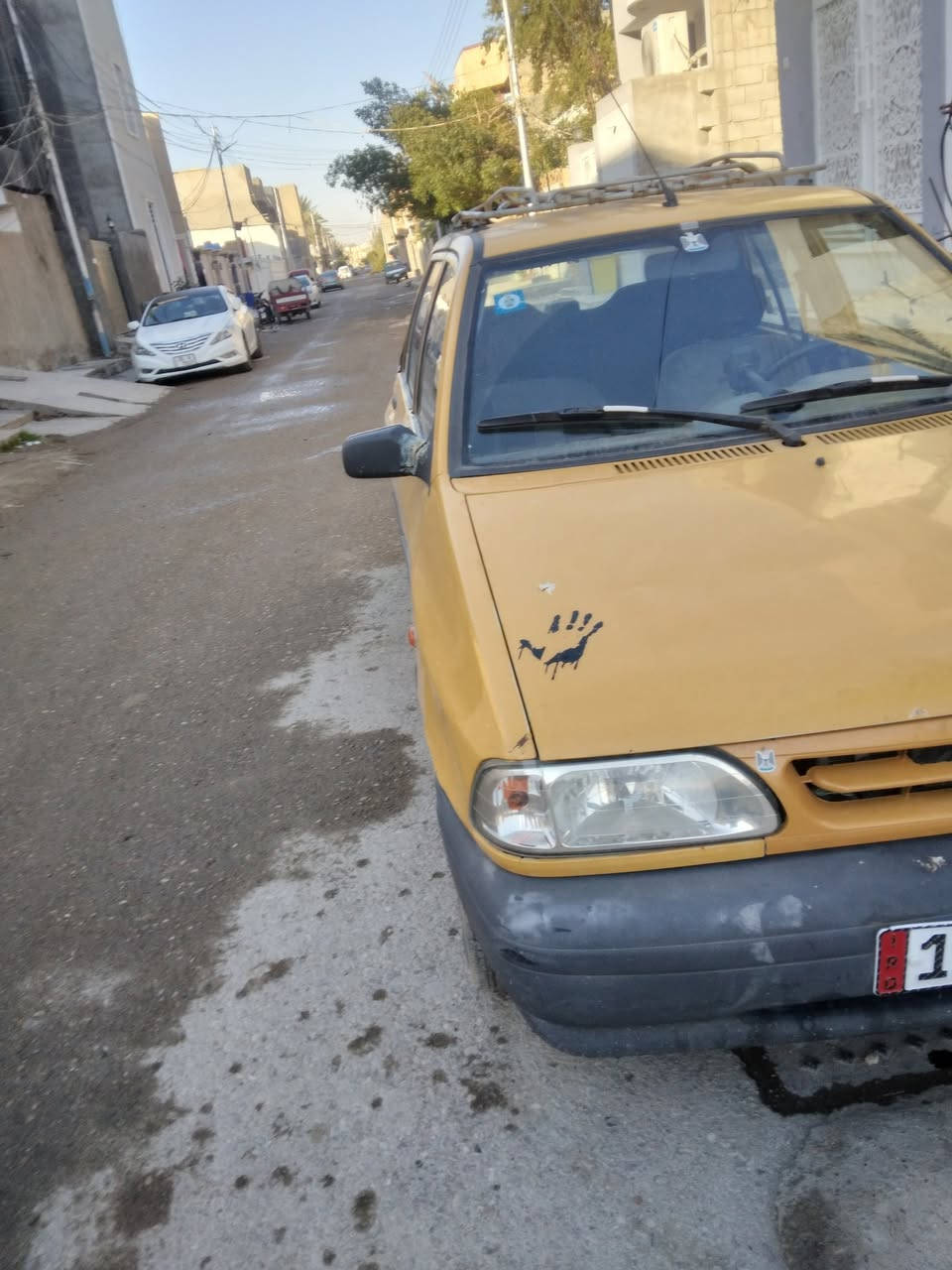 سايبة موديل 13 رقم بغداد بس بيها جامرلغ خلفي الرقم ***********
المكان ديالى
