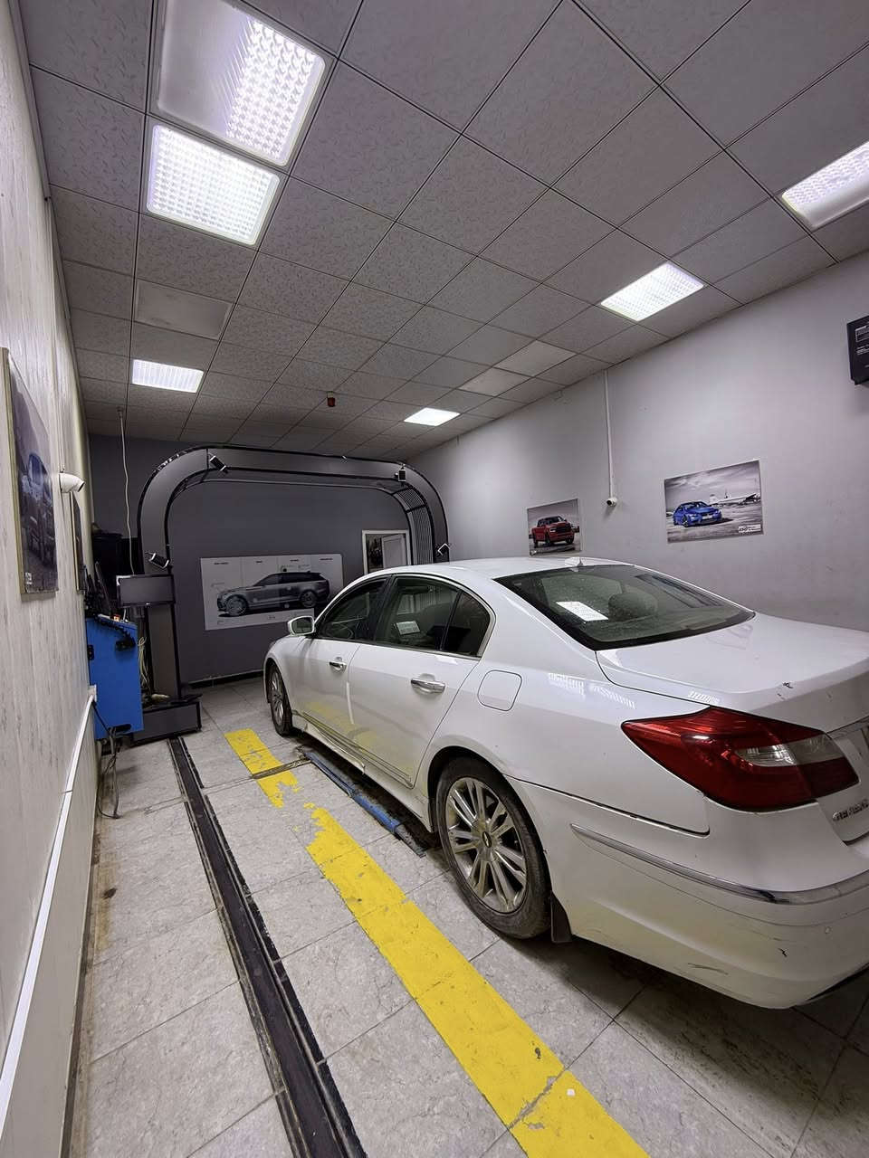 جنسزز 2013 للبيع
السيارة مكفولة من التبديل والصبغ 
السعر ب120$ وبيها مجال بسيط 
السونار موجود داخل المنشور بتاريخ اليوم 
مكان السيارة ديوانية 
***********
للمعلومة الحرق المكتوب بسونار يقصد مال الكلوب حامي ومسوي أثر بسيط جداً بسيط بداخل 
وتصليح بلغد الكلوب مدحوج وراجع ع جاملغ
