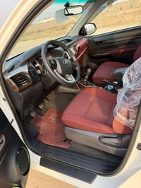 البيع 24كفاله عامه  ماشيه 50الف  سعرها 260قفل  07890416830