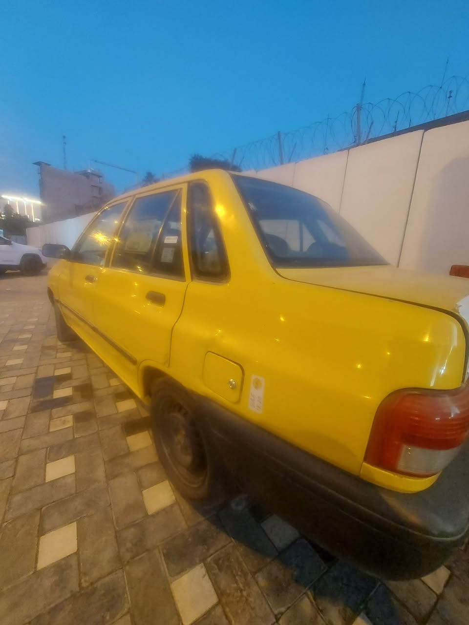 السلام عليكم سايبا ١٢ رقم انكليزي ب اسمي تحويل ثاني يوم مصفر هيئه و غرامه كير مكينه خير من الله كهربائيات كلها شغاله
ادامه كامله للسياره قبل شهر من صدر و دبلات و تايرات 
السعر ٢٨ 
*********** بي واتساب
