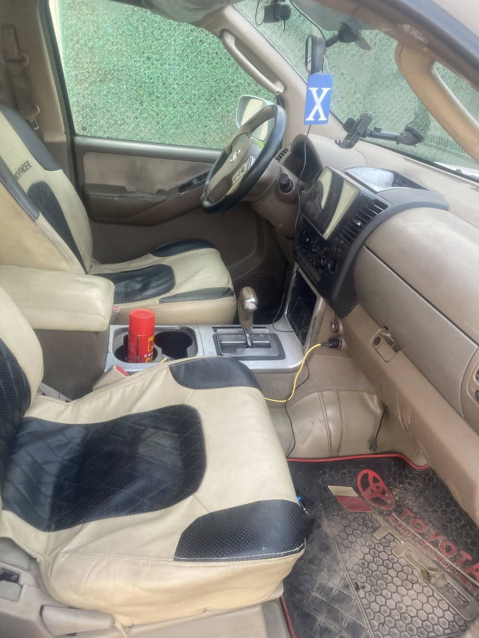 السلام عليكم نيسان بايفندر 2007للبيع بيه خربطه رقم بغداد السعر خاص ***********
