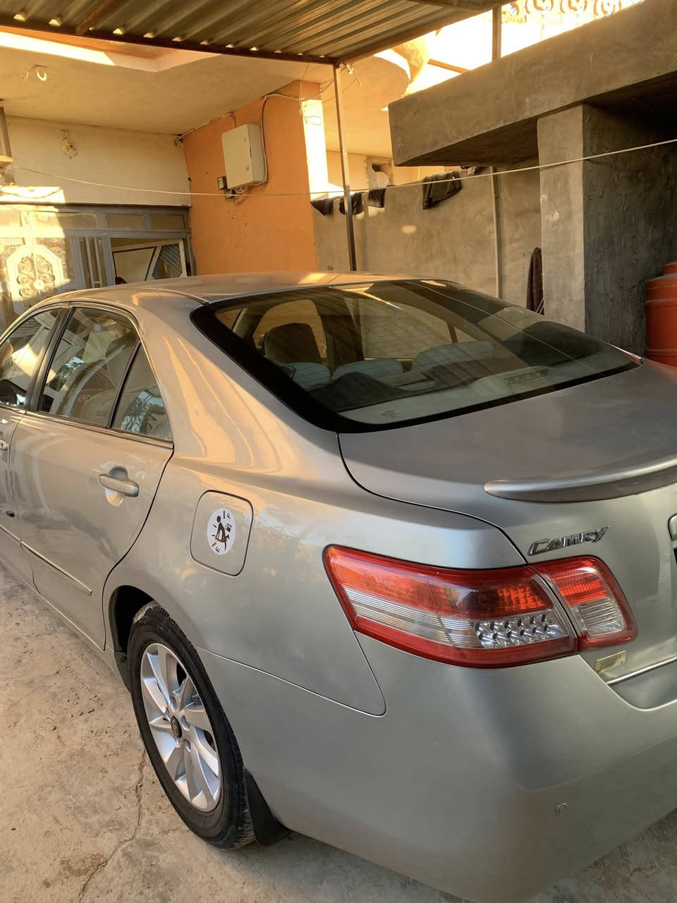 سلام عليكم كامري 2011 خليجي محرك 2400 رقم اربيل دولي باسمي السياره نضيفه وماناقصه شي بيه صبغ اربع قطع بدون دواخل للبيع او امراوس بسياره عاليه السعر 115رقم التلفون ***********/0783280894
