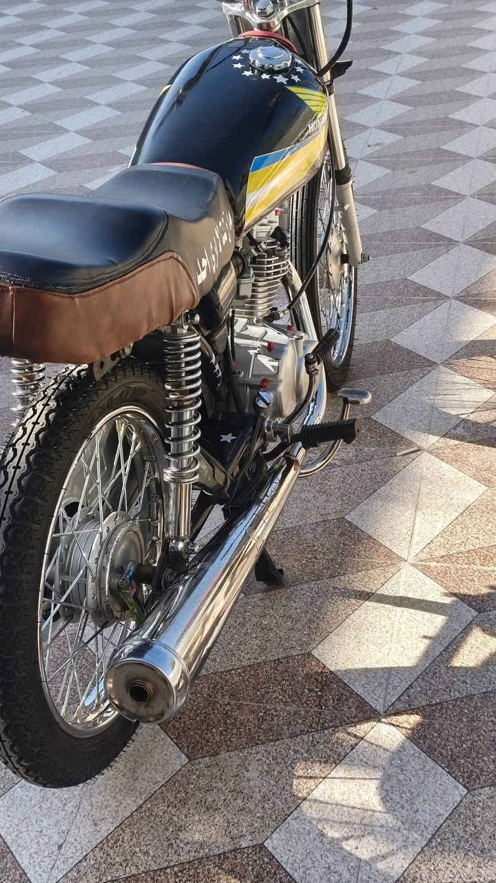 اوراق اصوليه مكينه شلامجهه مامفتوحه السعر خاص ...


**إذا كنت صاحب هذا الإعلان وتريد حذفه لأي سبب، رجاءا أرسل رسالة إلى الدعم الفني**