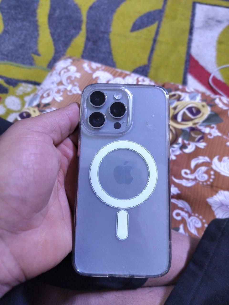 مرخصت الادمن
سلام عليكم ايفون 15 برو ماكس الجهاز وتر كفاله عامه بطاريه 94 ذاكره 256  (***********)
