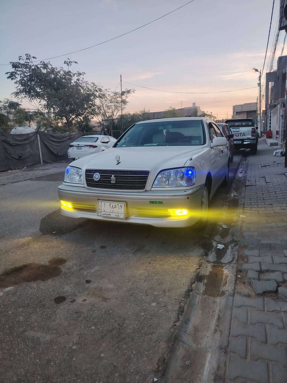 سلام عليكم
ملكه للبيع دكمتين مكفوله رقم كركوك مدفوع كمركه كامل بس باقي على الأرقام  ***********
