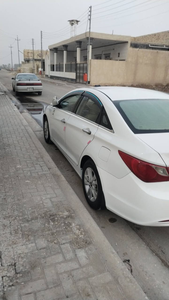 خوان سوناته خليجي موديل 13 محرك دوش 2400 لايبخر ولا ينقص شرط سياره عليه ادامه منضومه تريد حداديه بل كارتون جاهزه تخم تاير نوزلات بلكات جدد سياره ماناقصه شي بيه بابا وجاملغ سونار موجود وبيه بارد شويه راعيه يريد تحويل جيرانه سياره جاهزه 
العنوان/ البصره قضاء الصادق 
رقم الهاتف/***********
السعر/110 وبيه مجال بسيط
