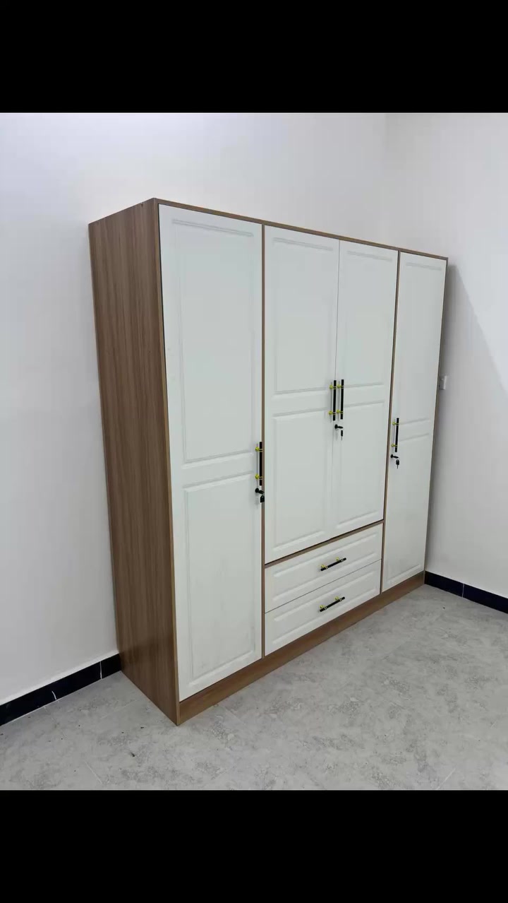 كنتور 4 باب عرض مترين ارتفاع مترين عمق 50 سم يوصل بالكارتون ما مشدود
السعر 320 فقط 
ومتوفر توصيل لجميع المحافظات 🤍🤍
 @إشارة


**إذا كنت صاحب هذا الإعلان وتريد حذفه لأي سبب، رجاءا أرسل رسالة إلى الدعم الفني**