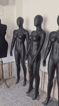 ملكانات للبيع 
للتواصل واتساب
***********
