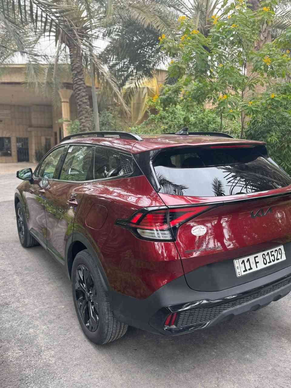 السلام عليكم 
عندي كيا سبورتج اكس لاين موديل 2025 وارد امريكي ماشيه 611 mi السياره مابيها قطره صبغ بنيد ودعاميه نفس اللون السياره بلاديه مرقمه وجاهزه السعر المطلوب 25.000$الف دولار مرقم وبااسمي الحادث موضح كما موضح بالصور
***********ابو مصطفى
