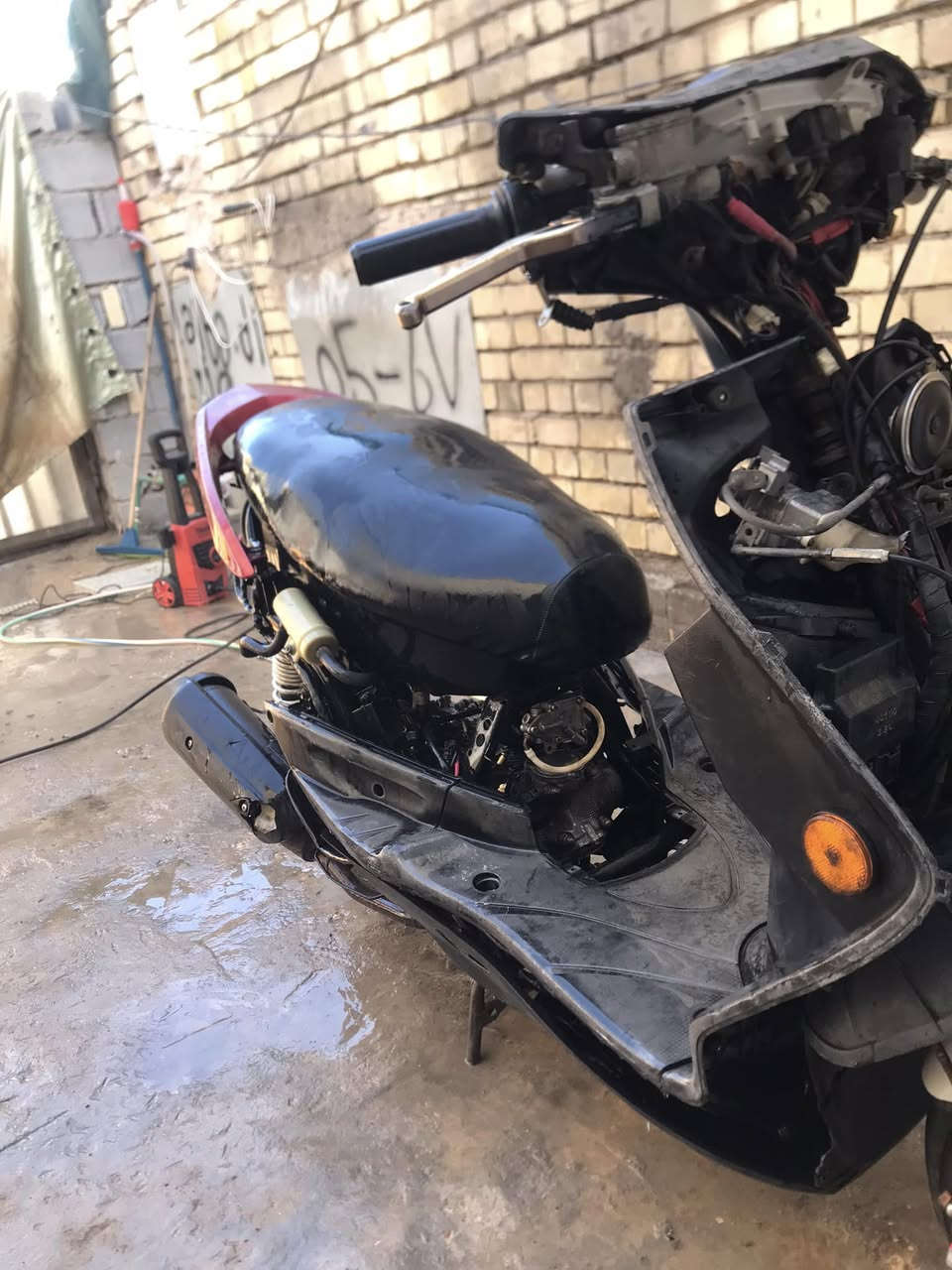 سلام عليكم دراجه سكنس فحل للبيع او مراوس  ***********
