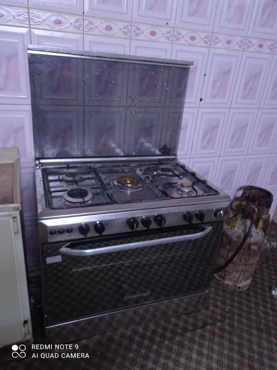 طباخ مصري فريش شغال وشرط الفحص مكان حله ب 190 وبي مجال


**إذا كنت صاحب هذا الإعلان وتريد حذفه لأي سبب، رجاءا أرسل رسالة إلى الدعم الفني**