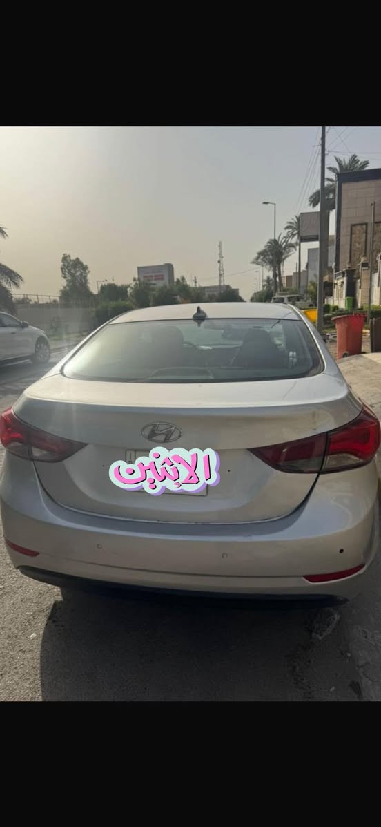 سلام عليّكم سياره النترا موديل 2015 وارد امريكي كير مكينه مكفولات سياره حلوه ونصبته حيل حلوه بيهً. رصعات صغيره بسيطه ورقمه بغداد ومكان سياره بغداد  رقم ***********
