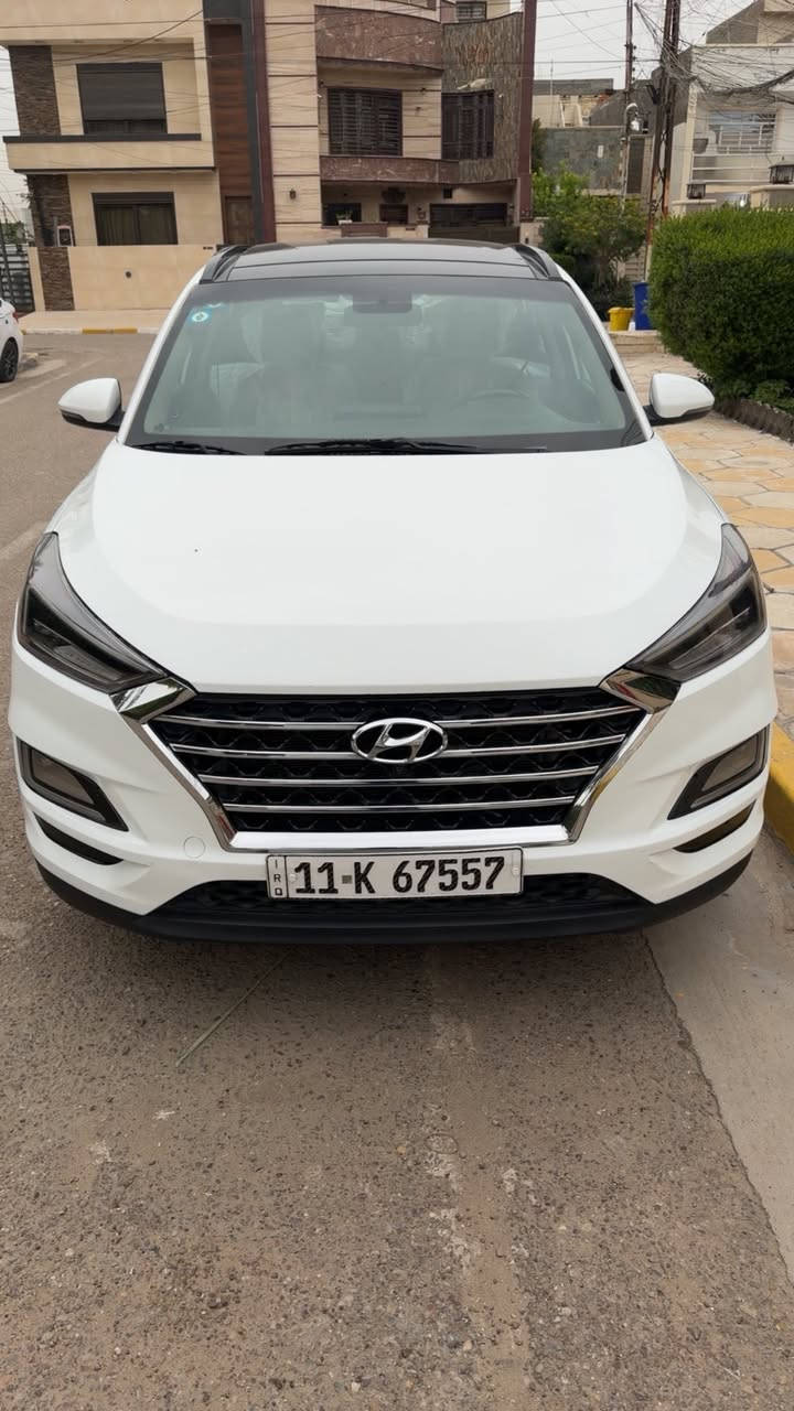 السلام عليكم للبيع هونداي توسان  للبيع موديل 2020   بيهة صبغ  جاملغين وبنيد  فول مواصفات    ويل كب كامرة خلفية  بنوراما اللايت خمس عدسات قطعتين تبريد كشنات جلد لونين دشبول والبوب صاج ماشيه115الف كيلو صدر جديد  مكاني بغداد العامرية  السعر170وبيهة مجال  للاستفسار ***********
