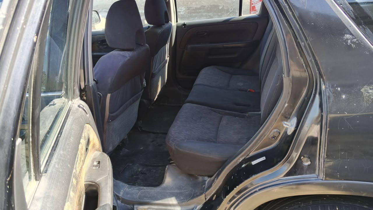 2006 سياره هونداي رقم انجليزي سنويه جديده
***********
