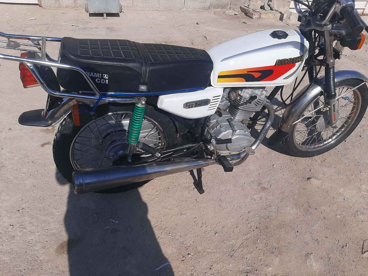 السلام عليكم دراجه اربع كير ارشا مديل2019 اوراق اصولي دراجه نظيفه السعر 650 مكاني كوت زوريجات الرقم ***********
