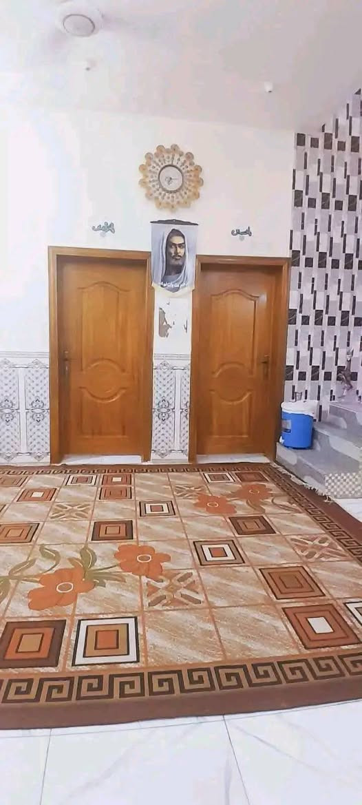 اعلان........🏢 🏢 🏢 🏢

دار للبيع بالخشابه مساحه 150م طابو صرف 
واجه 10ونزال 15 قرب دائرة المنشأت خامس بيت عن الشارع العام 
يحتوي على غرفتين وصاله ومطبخ وبراني وصحيات خارجيه وداخليه 

الطابق الثاني يحتوي على غرفتين وصاله وصحيات 

بناء 2022

يباع   مبادره  او نقد. 
بسعر 125 

للاستفسار اتصال على الأرقام التاليه 

***********  

***********

***********

***********

مكتب الساعي للعقارات 🏢 🏢 🏢 🏢 

#العنوان_سايدين_حي_الشرطة_مقابيل_أسواق_الريتاج 🏢 🏢 🏢
