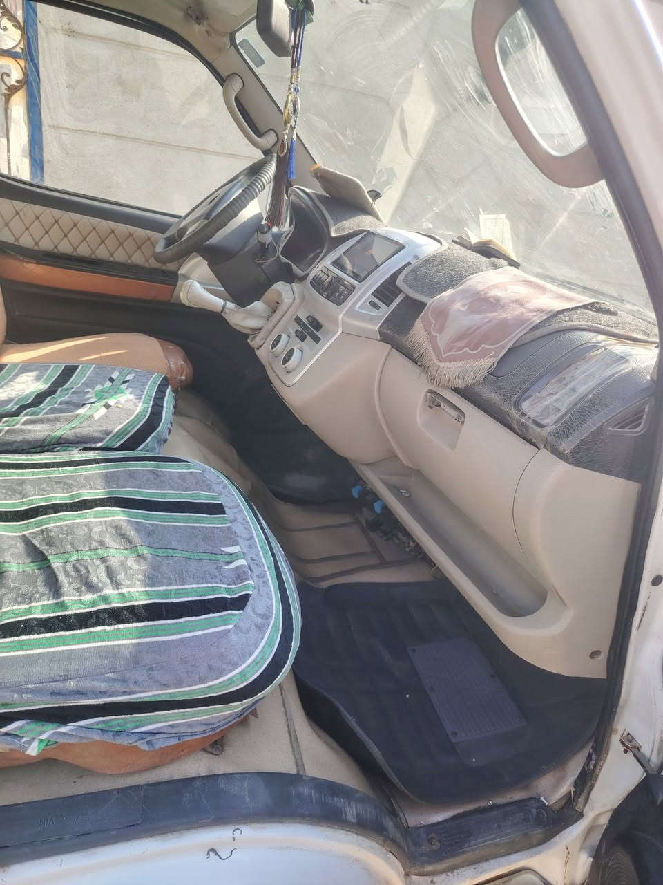 جوان  2015جهزه مصفره سياره مكانه البصره 70سعر ***********
