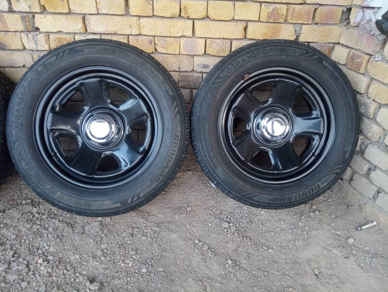 السلام عليكم اويالة بوليسي اصلي كامل هوى والطوس والاستدات ولحساسات للبيع مكان البصرة ***********
