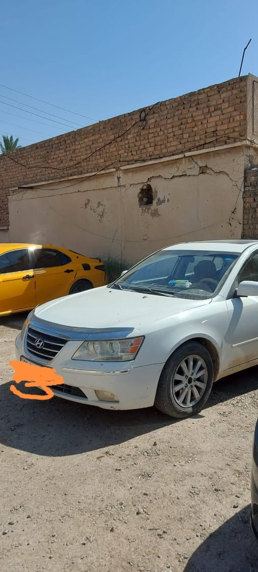 السلام عليكم متاح سوناتا ٢٠٠٩ وارد امريكي محرك ٢٤٠٠ دوش لمرغوب العنوان بعقوبه التحرير للاستفسار *********** اخوان السونار مرفق بل منشور السعر 117 وبيها مجال شي بسيط
