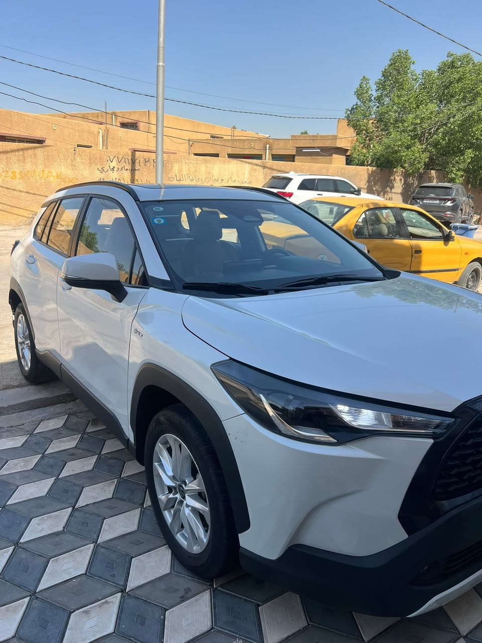 كورلا كروز 2024 ماشية 45كم بيهة طخة باب السائق موضحة بل صور السعر 25200
مكان السيارة بغداد حي الجهاد 

***********

‭***********‬
