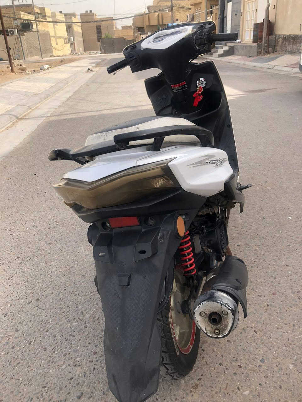 السلام عليكم
بيع او مراوس ب٤ كير 
سكنس صيني دراجه نضيفه وين ميعجبك شغل واطلع تشغيل سلف نگره


**إذا كنت صاحب هذا الإعلان وتريد حذفه لأي سبب، رجاءا أرسل رسالة إلى الدعم الفني**