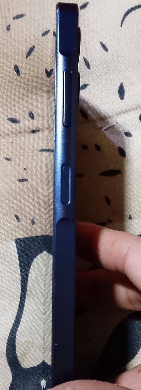 جهاز جديد للبيع السعر خاص رقمي واتساب ***********
