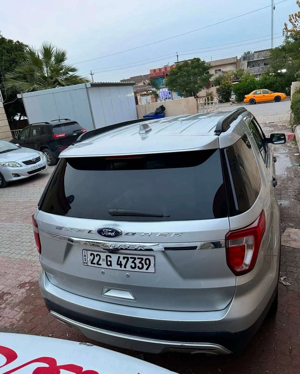 فورد اكسبلور 2017
بنيد ونص جاملغ صبغ 
ماشي 160 الف
سنويه جديده
المكان سليمانيه
وصور الحادث موجود بدون ايبرباك 
السياره تك اكسل
السعر 170
***********
